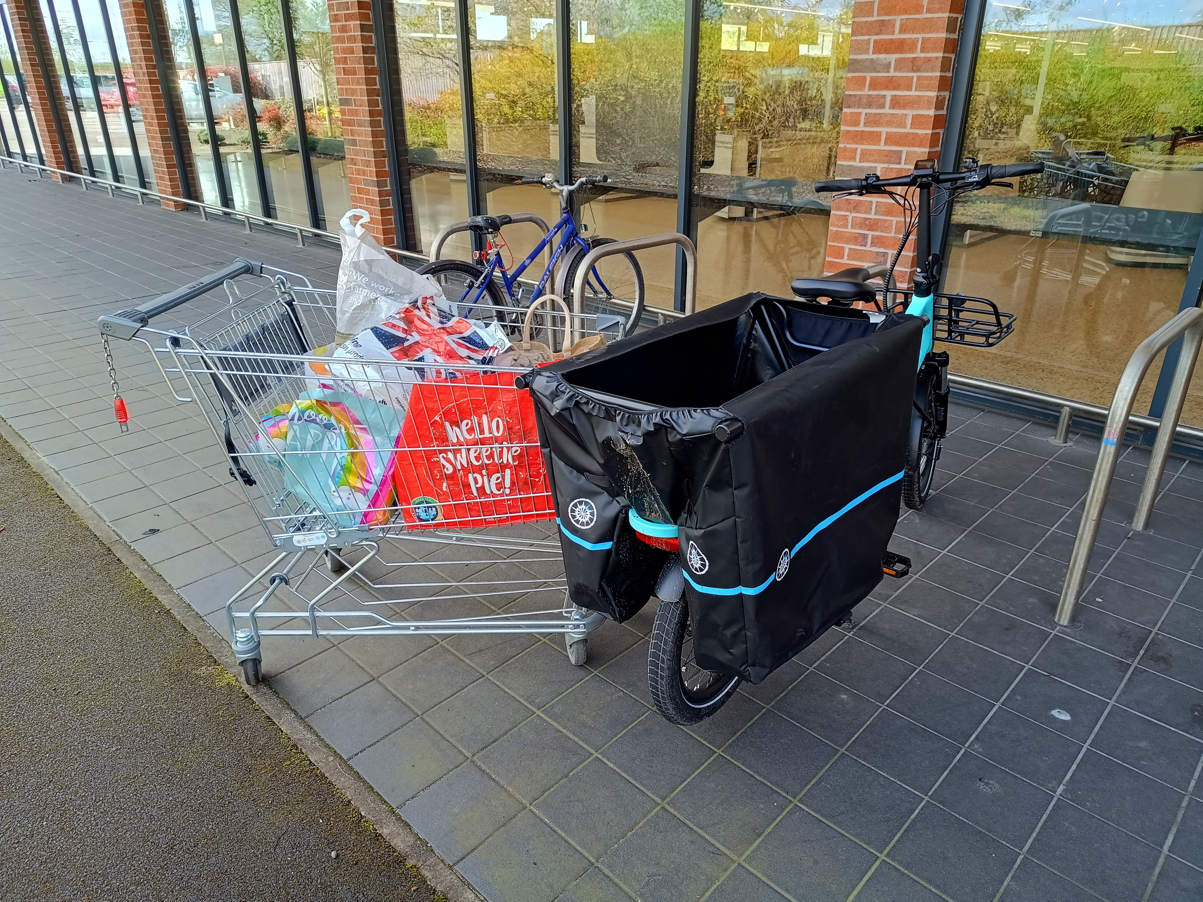 Estarli e-Cargo Cocoon